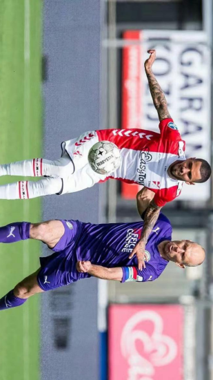 胜利总是更 胜利总是更