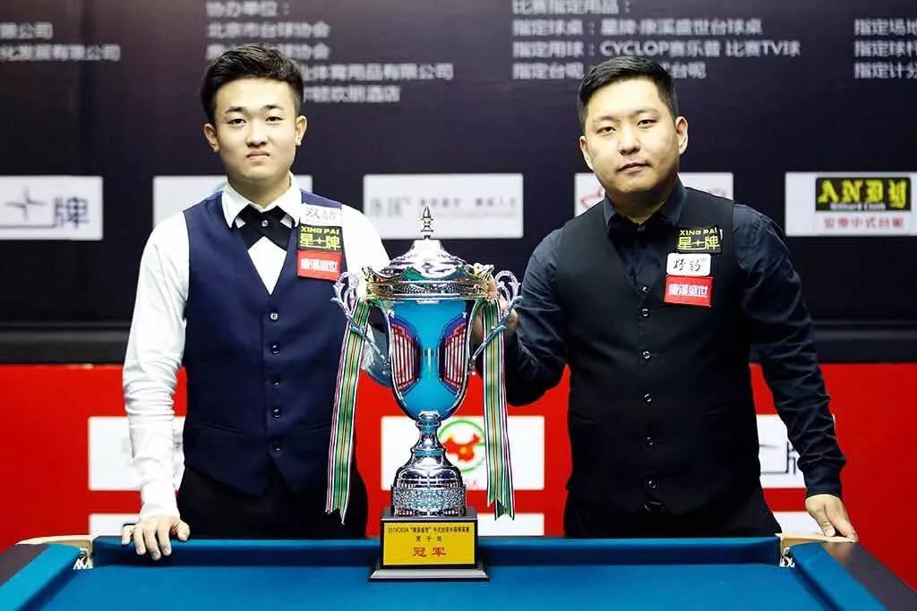 更让中国足 更让中国足